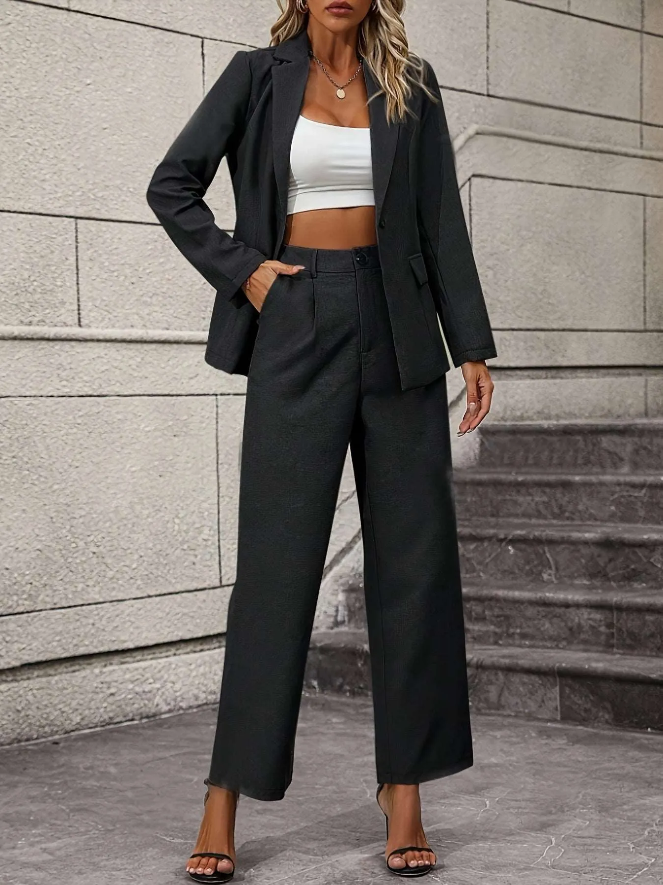 Contemporary Chic: Modern Floor-Length Pants Outfit with Tailored Jacket