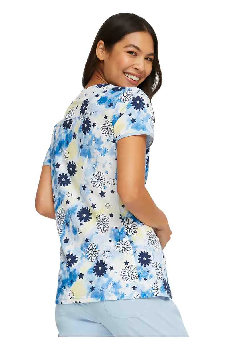 HeartSoul Women's V-Neck Print Scrub Top | Daisy Spirit