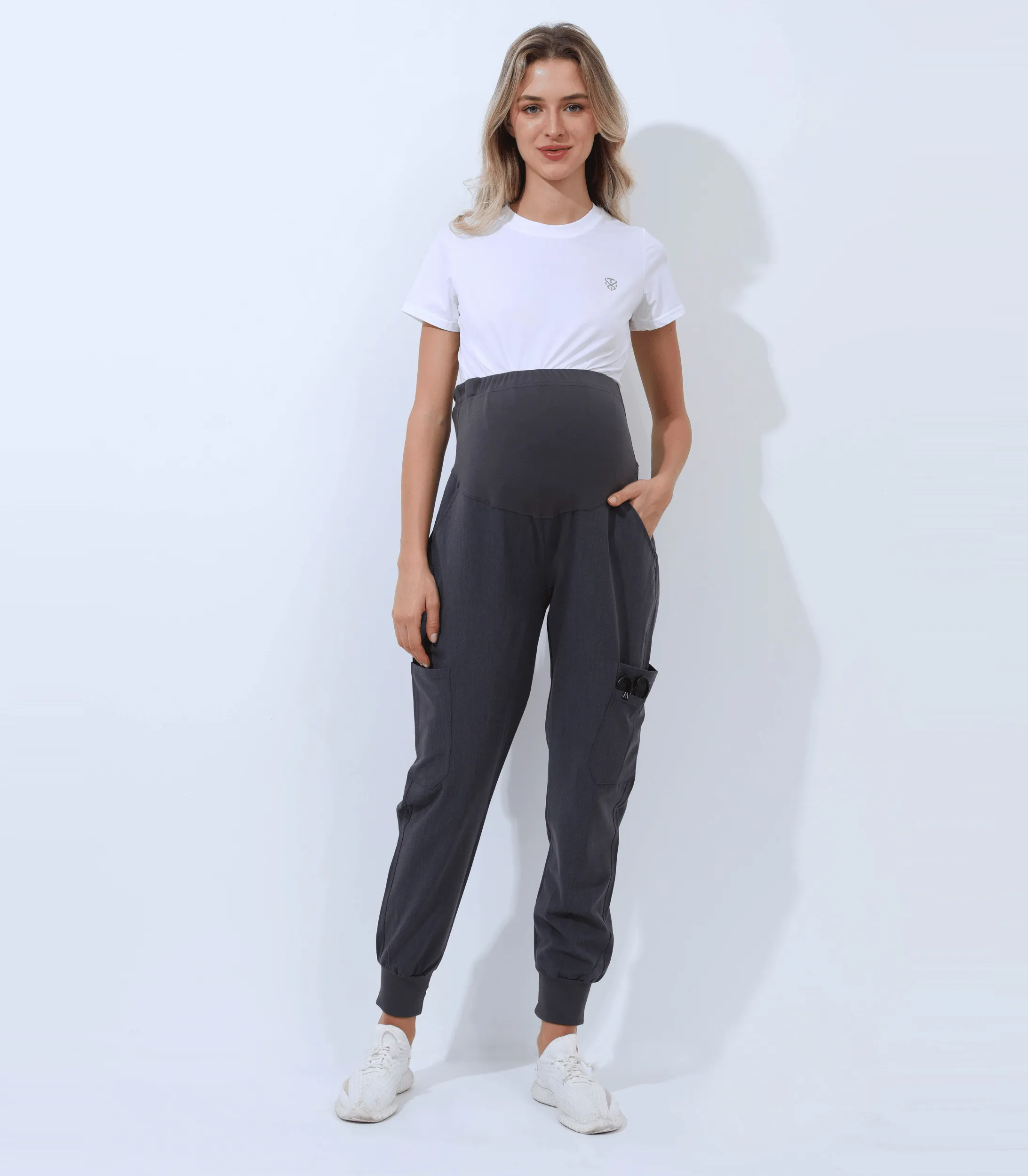 Mae Maternity Scrub Jogger Pants