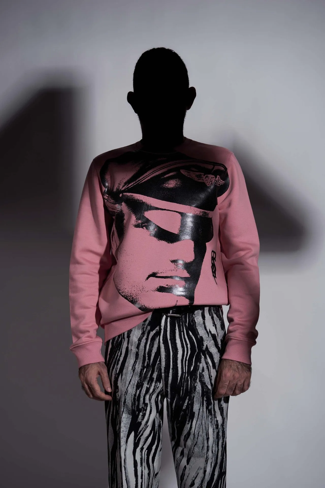 TOM OF FINLAND x WE ARE SPASTOR BIKER HEAD SWEATSHIRT - PINK