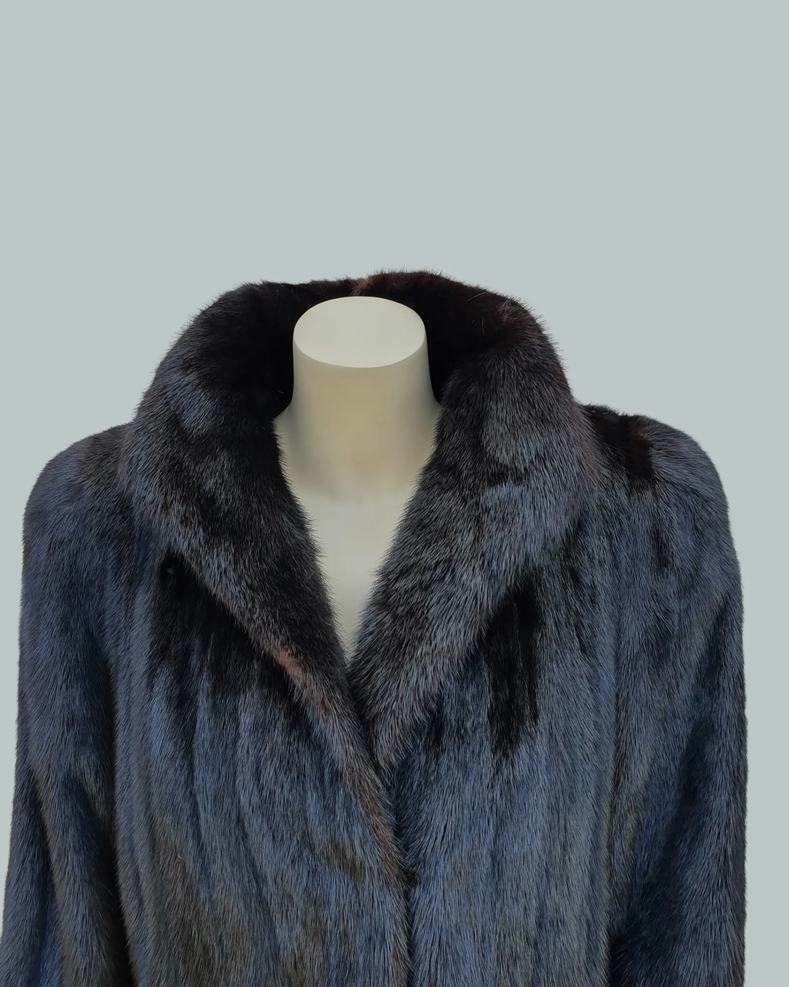 Vintage Black-Dyed Mink Fur Stroller -XL