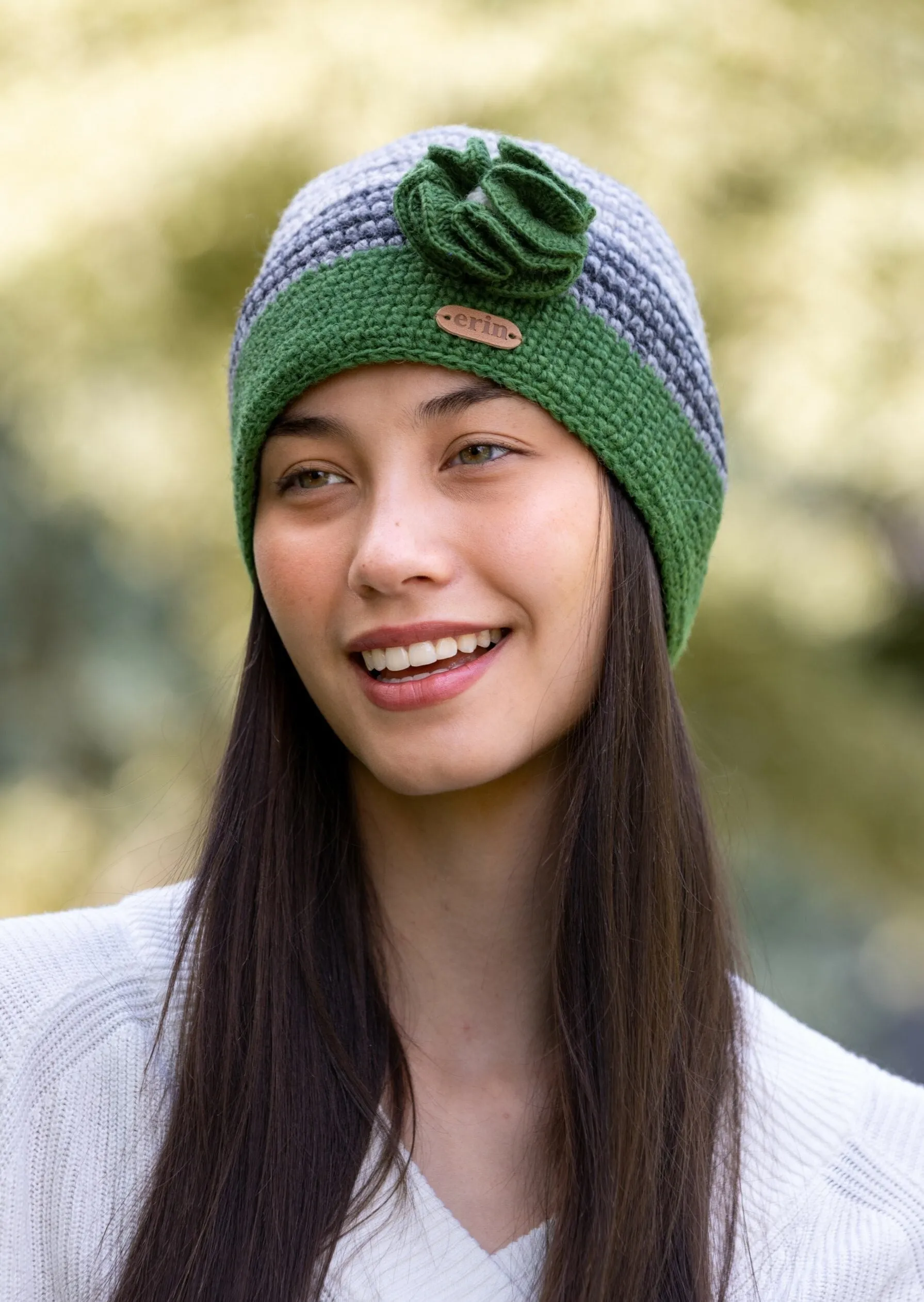 Women's Crochet Flower Cap | Green Grey